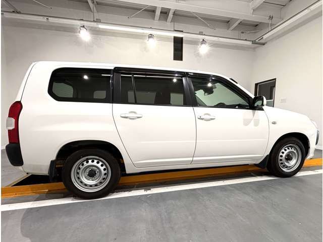 FAMILIA van 2WD