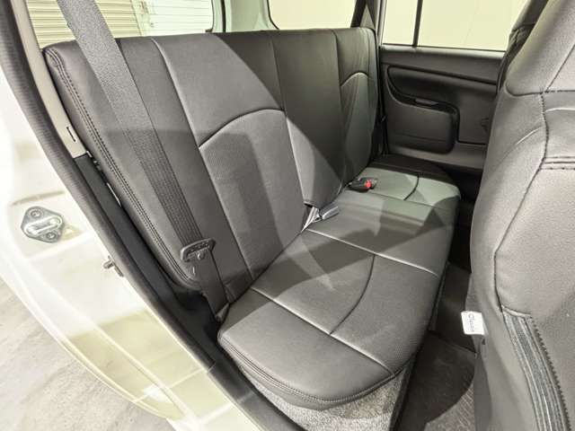 FAMILIA van 2WD