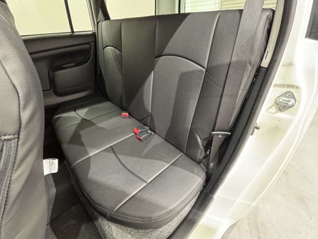 FAMILIA van 2WD