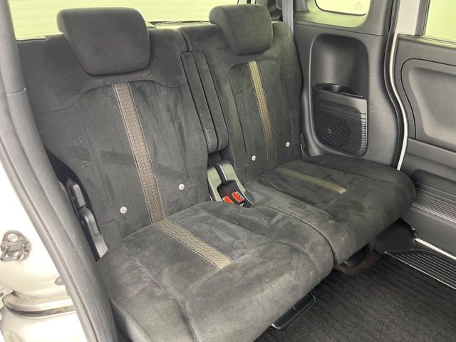 N-BOX CUSTOM