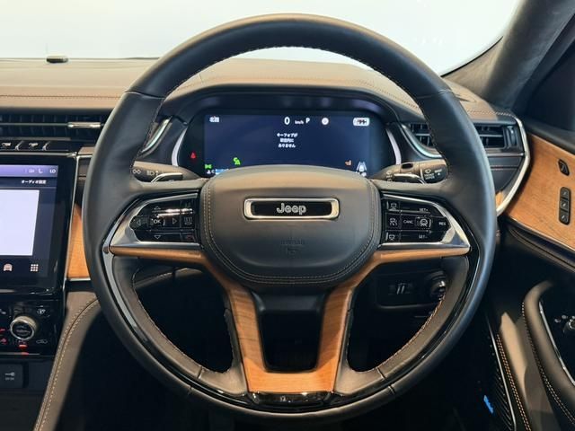 JEEP GRAND CHEROKEE L