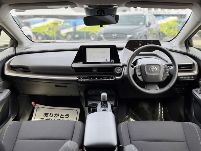 PRIUS PHV