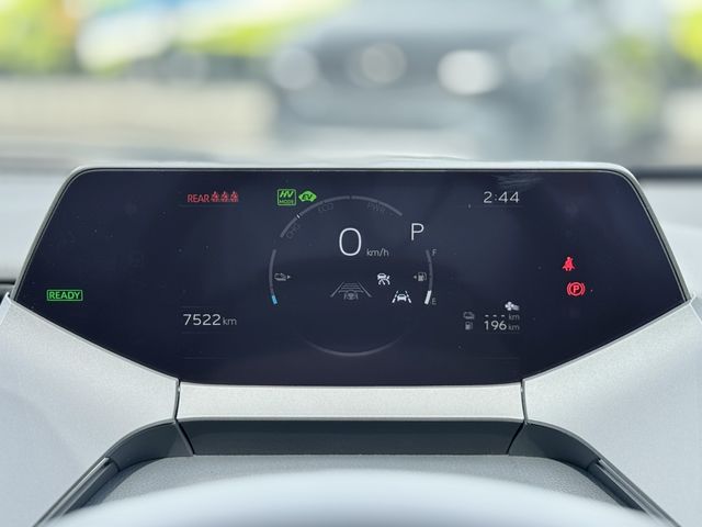 PRIUS PHV
