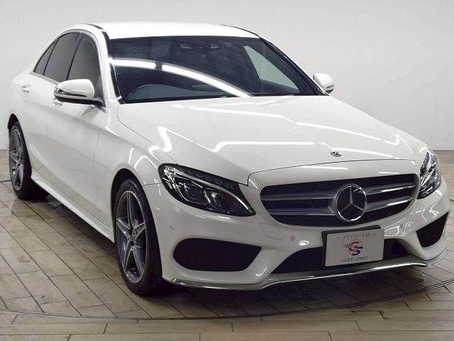 MERCEDES BENZ C class sedan