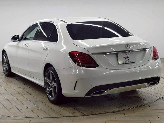 MERCEDES BENZ C class sedan