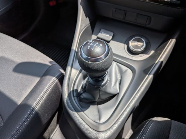 GR YARIS