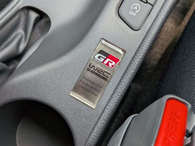 GR YARIS