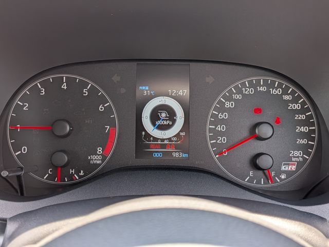 GR YARIS