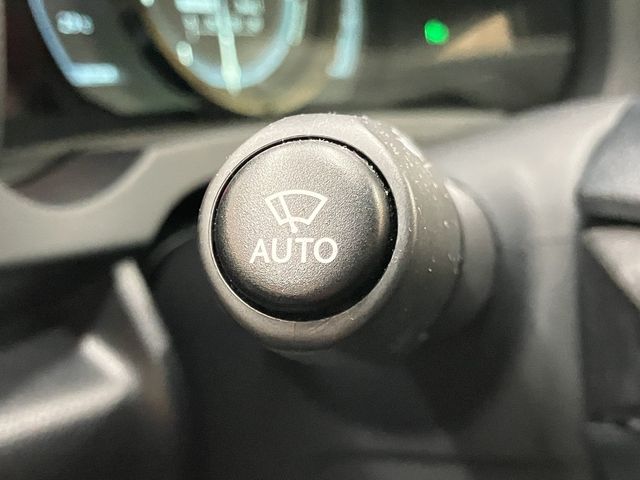 LEXUS IS300h