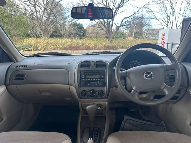 FAMILIA sedan