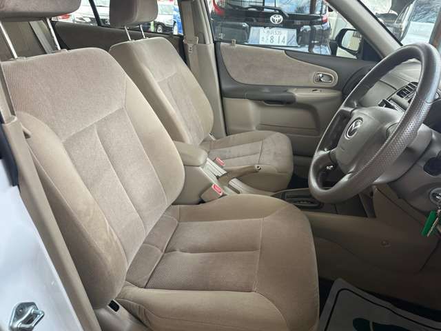 FAMILIA sedan