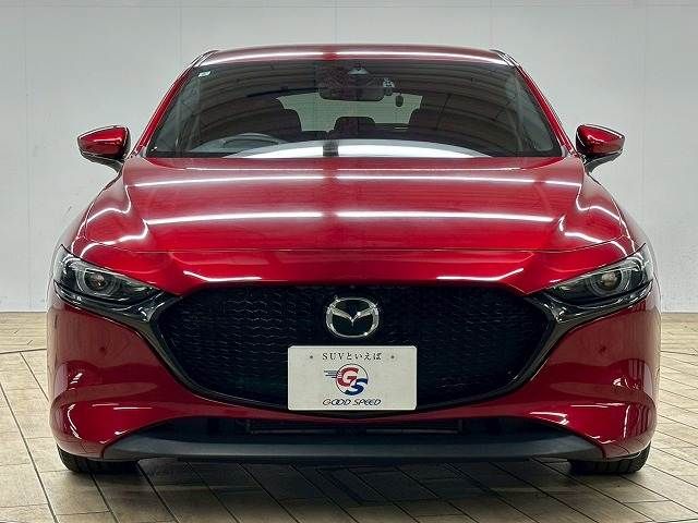 MAZDA3 FASTBACK