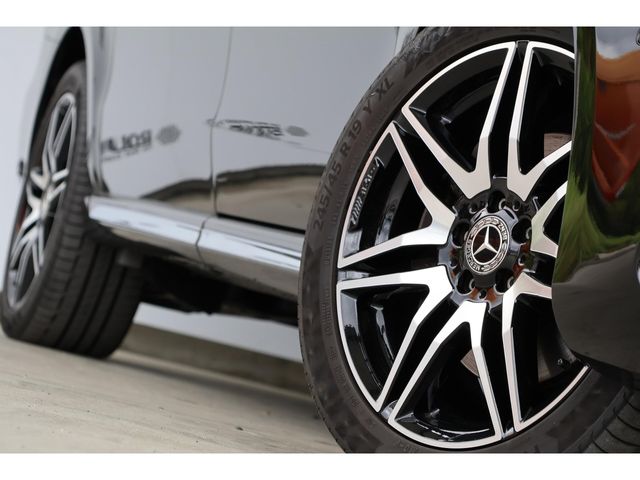 MERCEDES BENZ V class