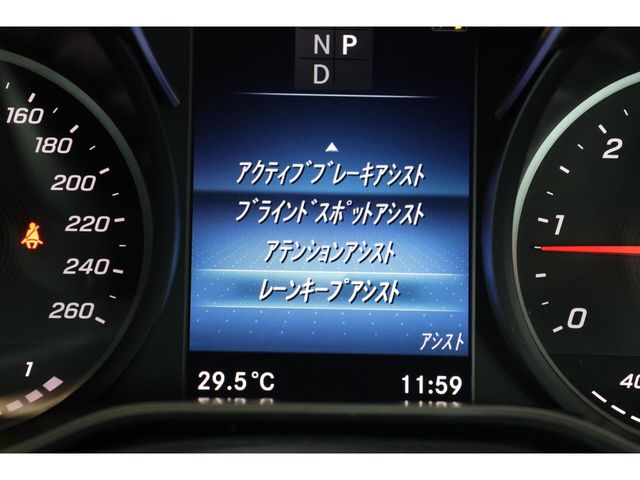 MERCEDES BENZ V class