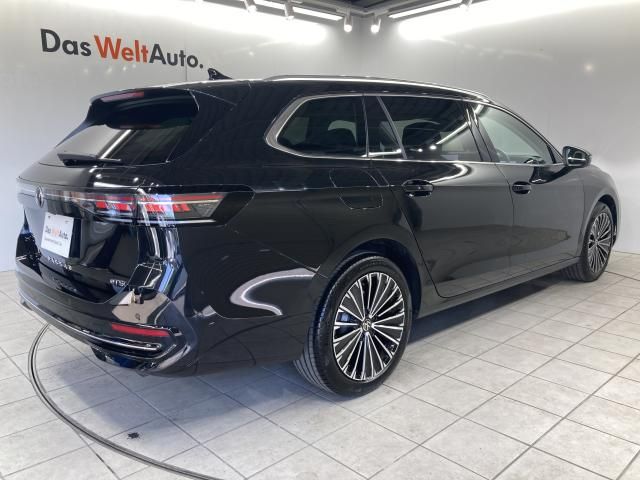 VOLKSWAGEN PASSAT wagon