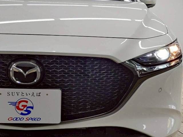 MAZDA3 FASTBACK