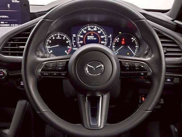 MAZDA3 FASTBACK