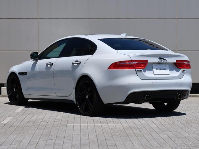 JAGUAR XEseries