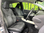 PRIUS 4WD