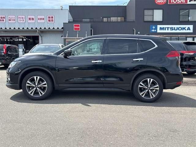 X-TRAIL 4WD