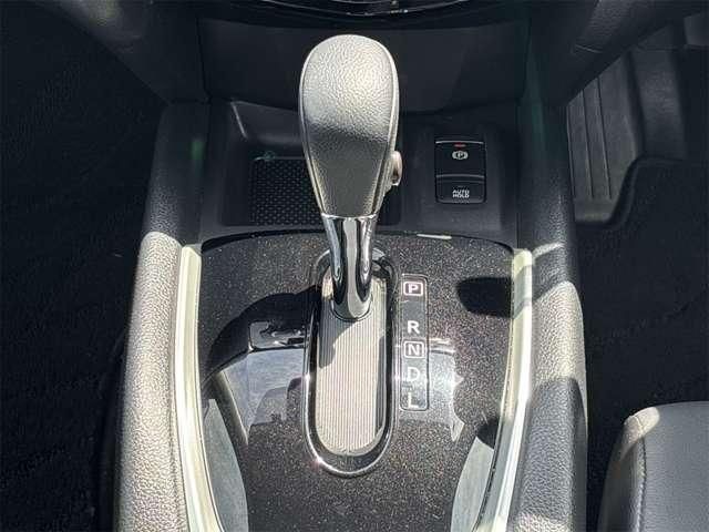 X-TRAIL 4WD
