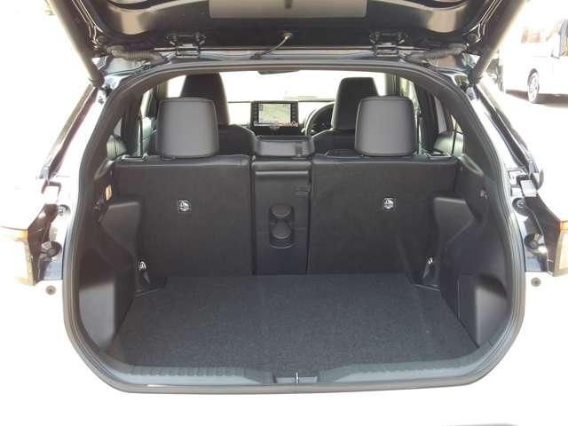 YARIS CROSS HYBRID