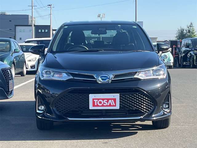 COROLLA AXIO HYBRID