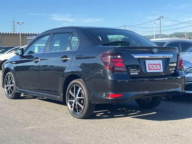 COROLLA AXIO HYBRID