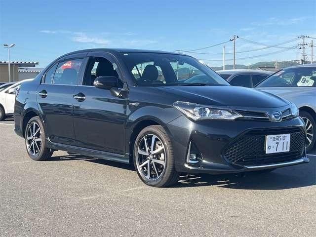 COROLLA AXIO HYBRID