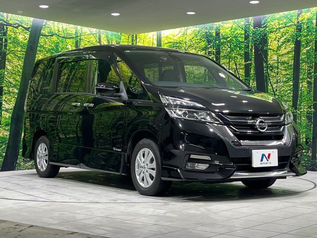 SERENA S-HYBRID 4WD