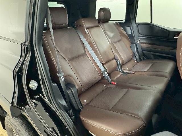 LANDCRUISER 250