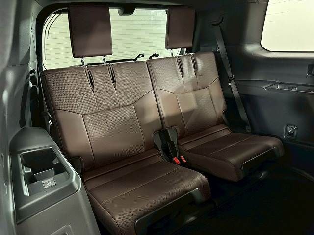 LANDCRUISER 250