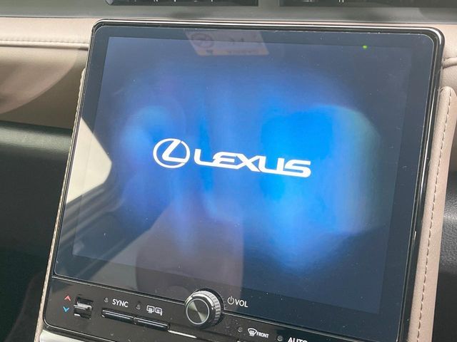 LEXUS LBX