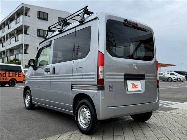 N-VAN