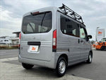 N-VAN