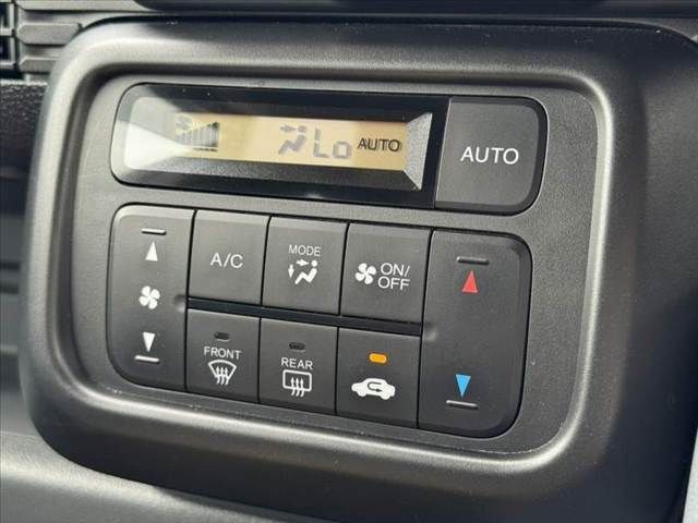N-VAN