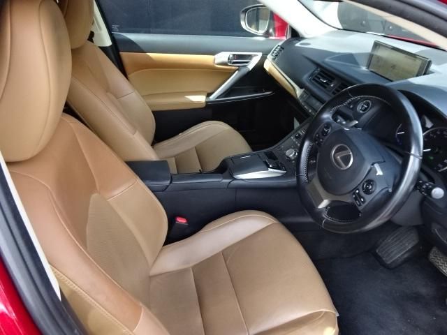 LEXUS CT200h