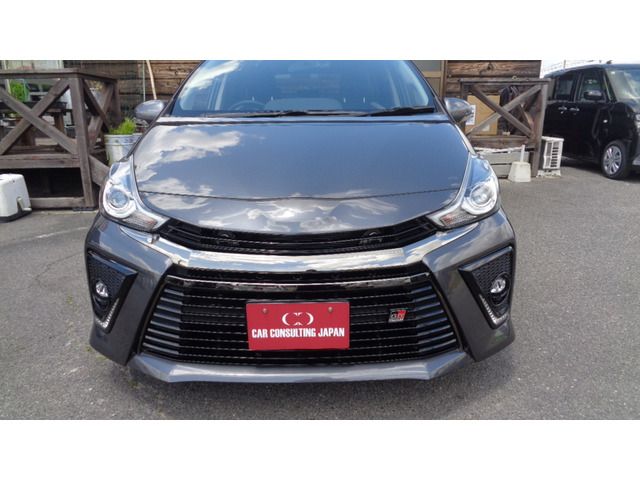 PRIUS Alpha