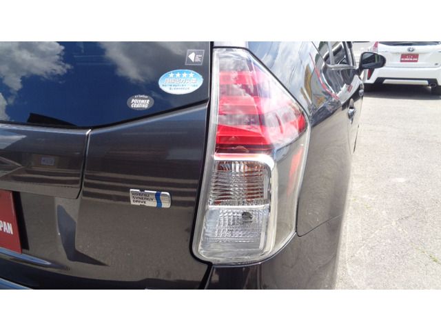 PRIUS Alpha