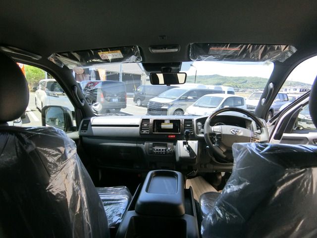 HIACE van 2WD
