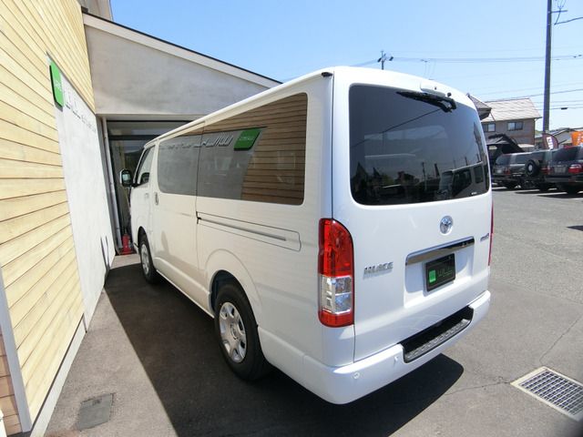 HIACE van 2WD