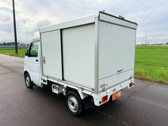 CARRY truck