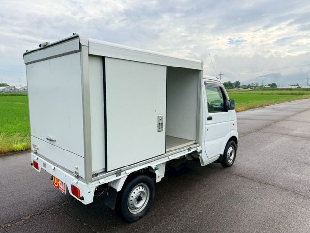 CARRY truck
