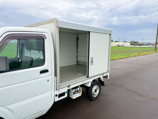 CARRY truck