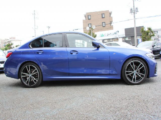 BMW 3 Series sedan