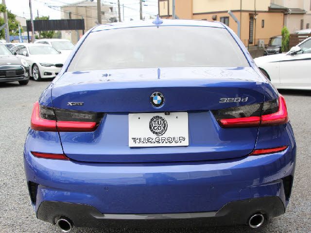 BMW 3 Series sedan