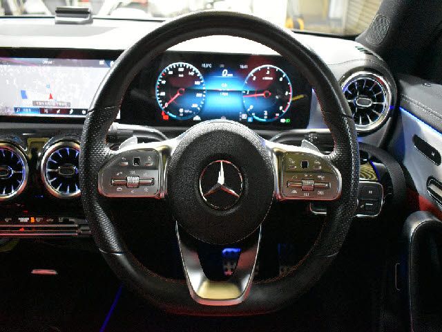 MERCEDES BENZ CLA class