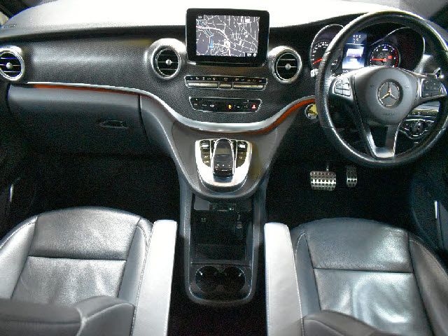 MERCEDES BENZ V-Class