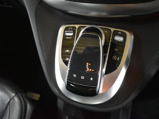 MERCEDES BENZ V-Class