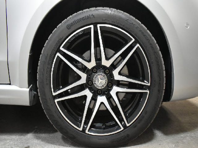 MERCEDES BENZ V-Class